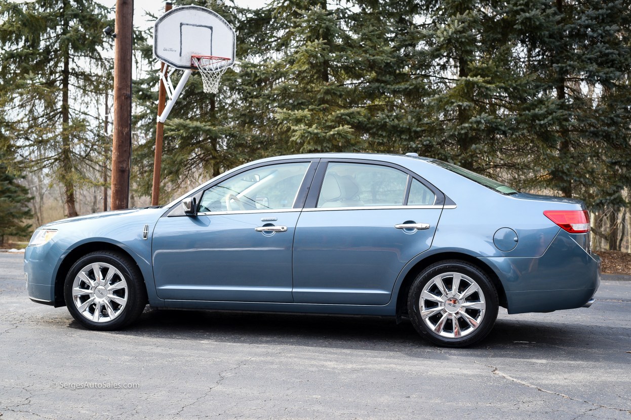 lincolnMKZ-4