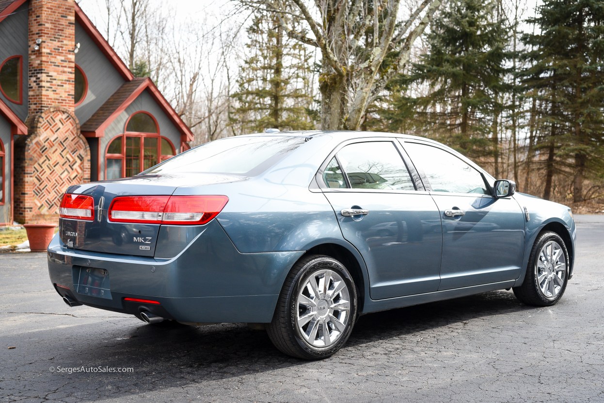 lincolnMKZ-7