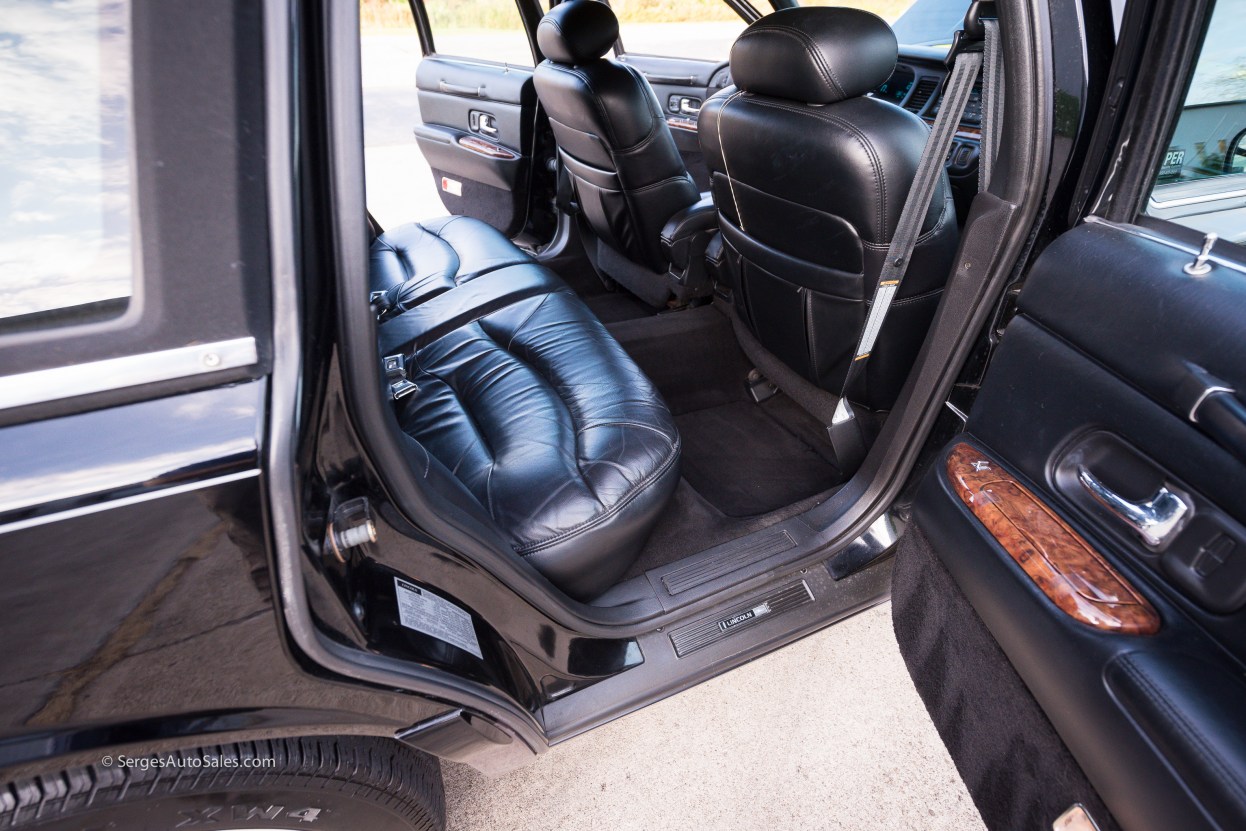 Lincon-town-car-for-sale-classic-1997-serges-auto-sales-pennsylvania-66