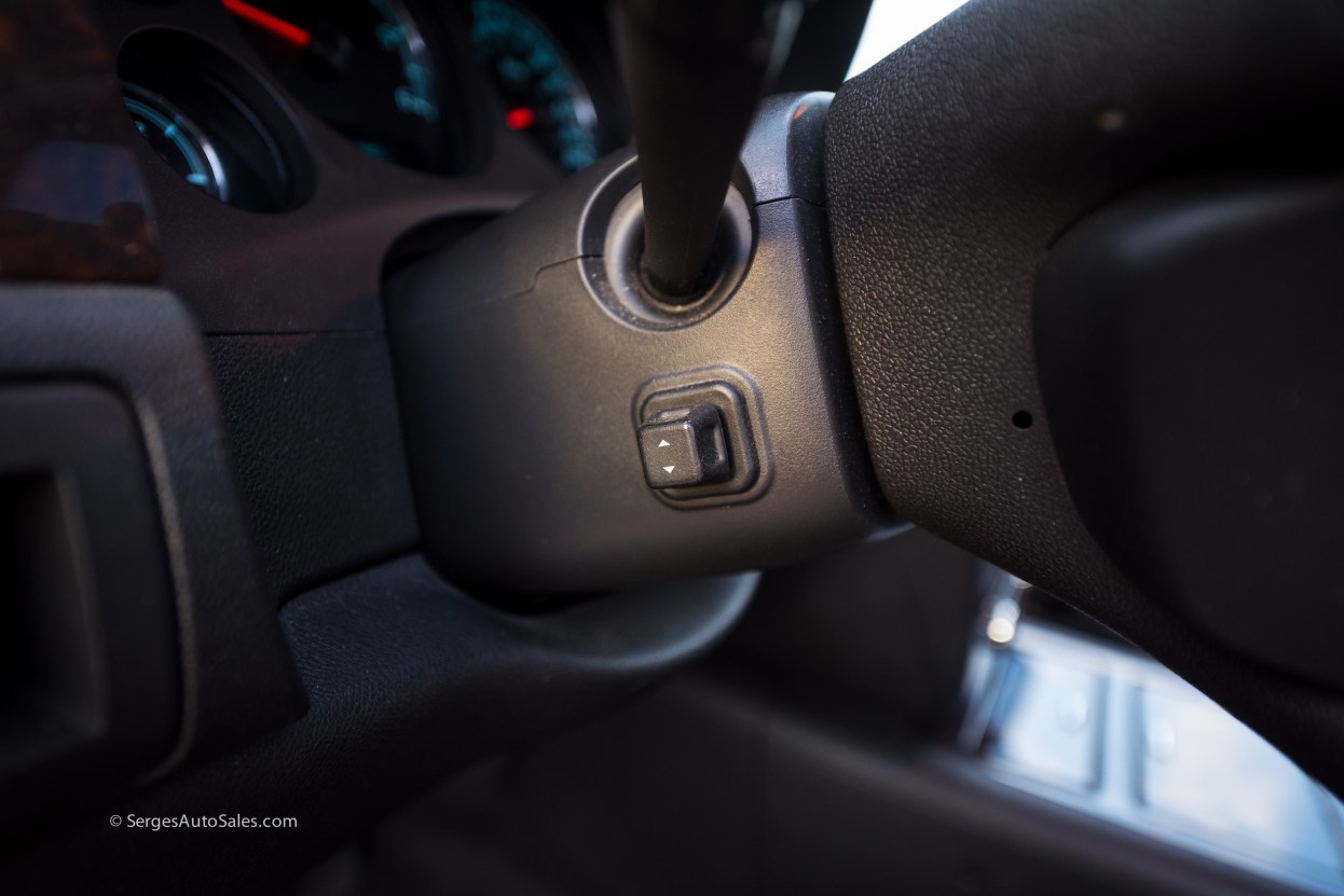 Yukon-Denali-for-sale-serges-auto-sales-scranton-2011-2012-car-dealer-blakely-65