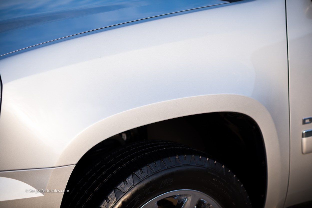 Yukon-Denali-for-sale-serges-auto-sales-scranton-2011-2012-car-dealer-blakely-13