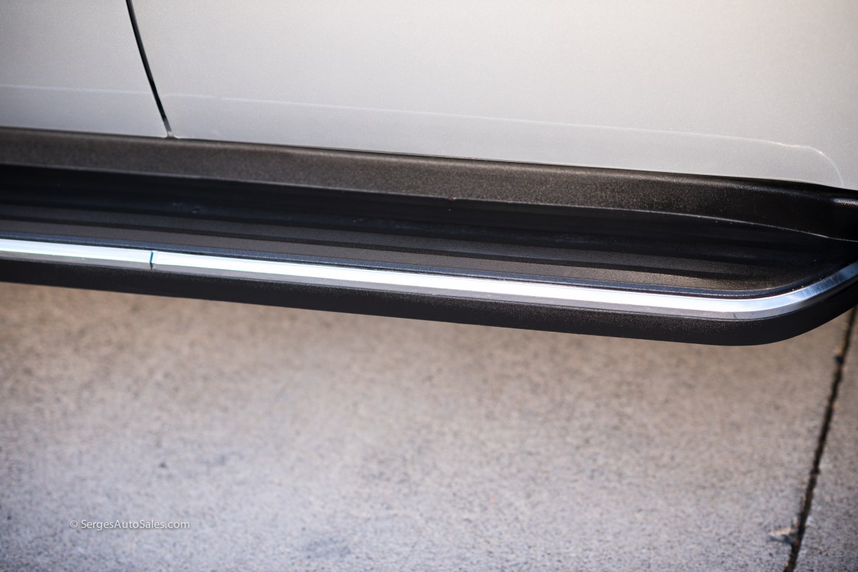 Yukon-Denali-for-sale-serges-auto-sales-scranton-2011-2012-car-dealer-blakely-19