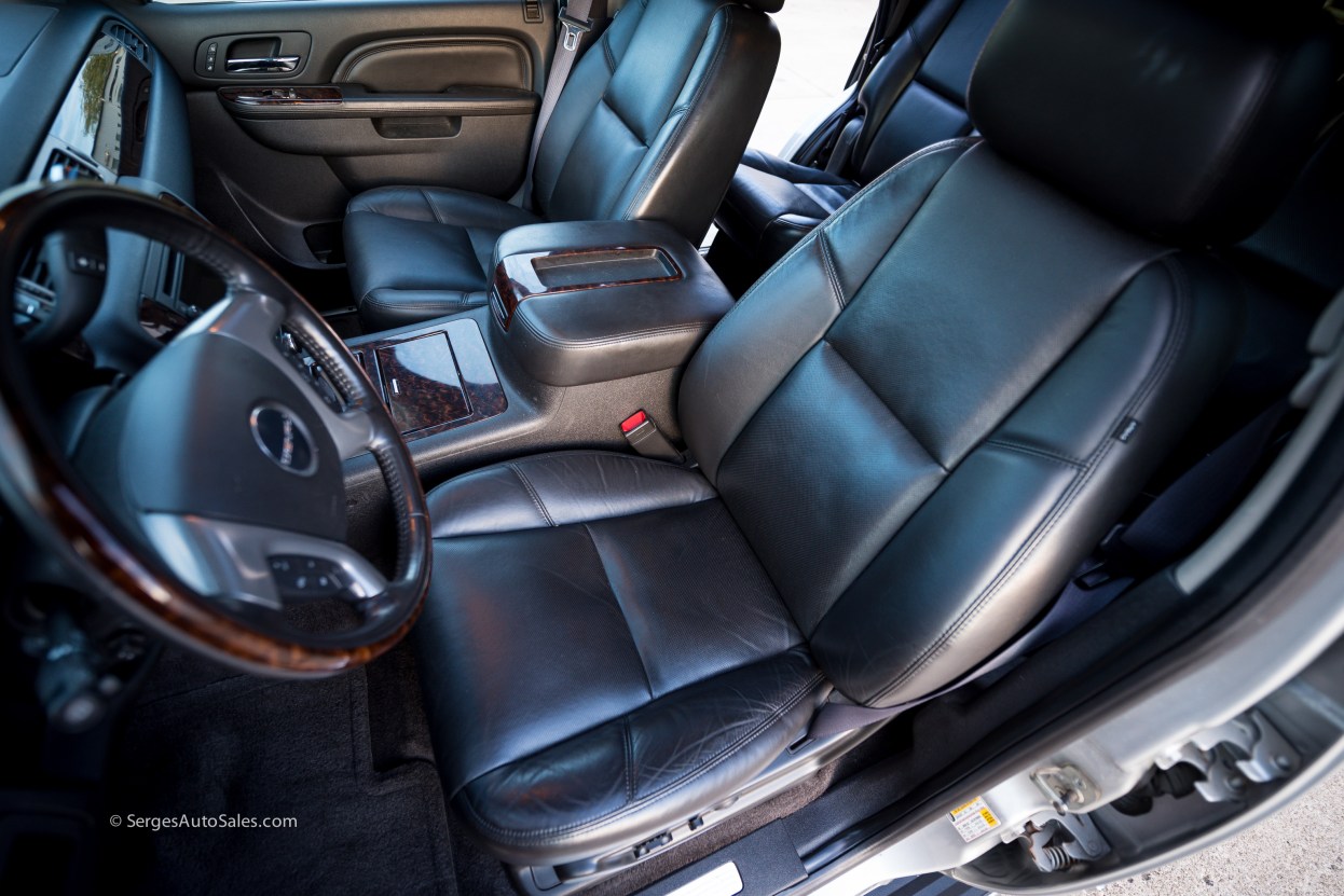 Yukon-Denali-for-sale-serges-auto-sales-scranton-2011-2012-car-dealer-blakely-43