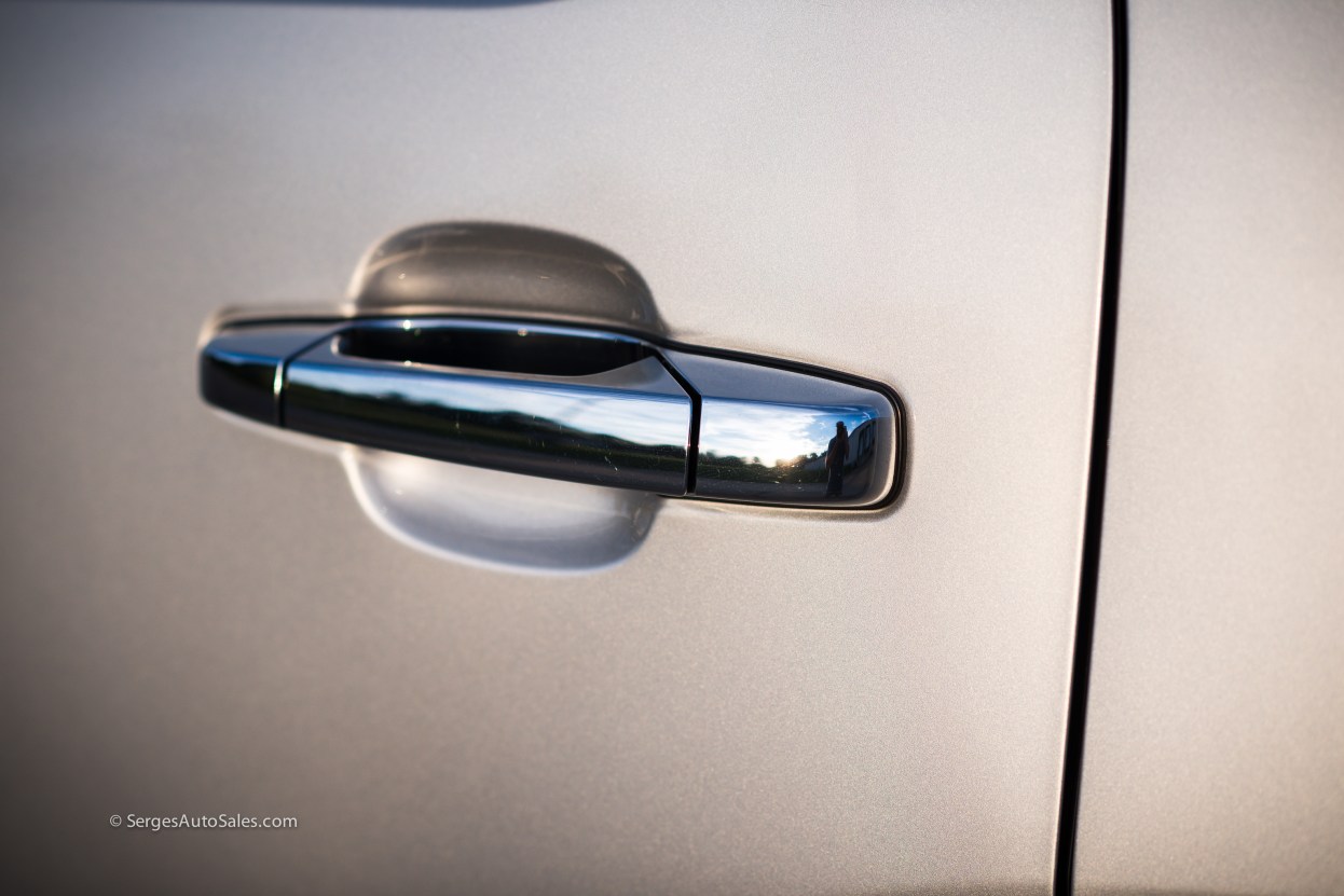 Yukon-Denali-for-sale-serges-auto-sales-scranton-2011-2012-car-dealer-blakely-21