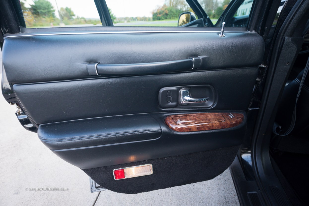 Lincon-town-car-for-sale-classic-1997-serges-auto-sales-pennsylvania-49