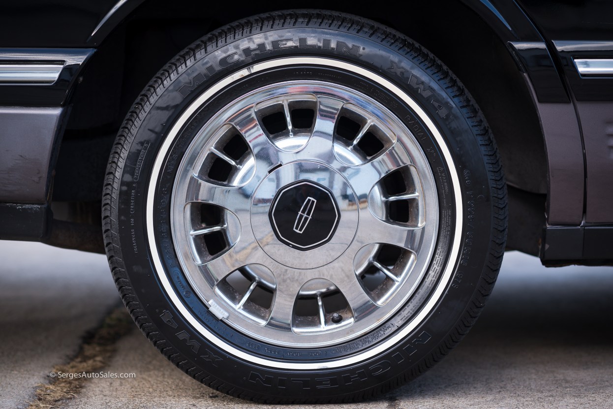 Lincon-town-car-for-sale-classic-1997-serges-auto-sales-pennsylvania-26