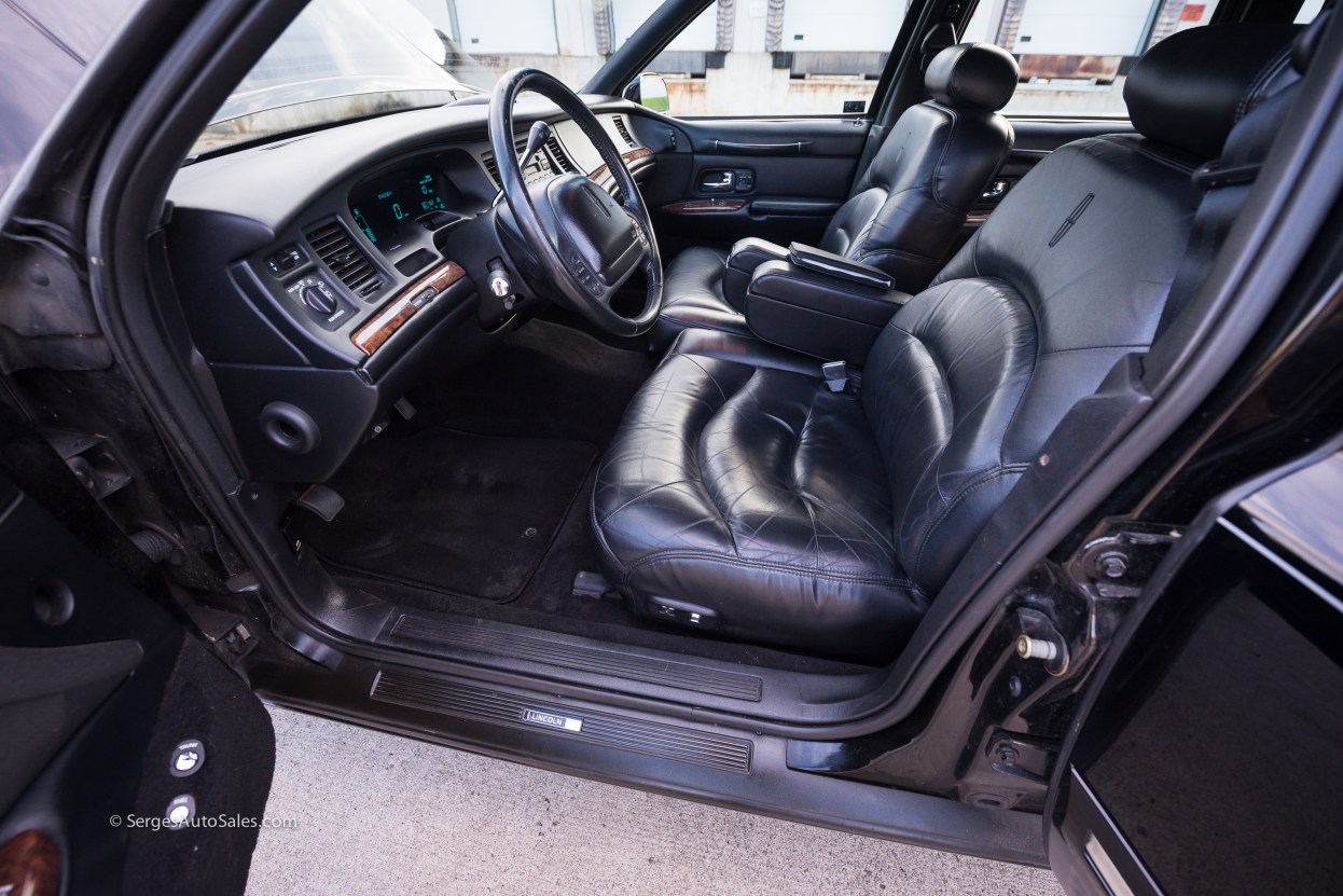 Lincon-town-car-for-sale-classic-1997-serges-auto-sales-pennsylvania-64